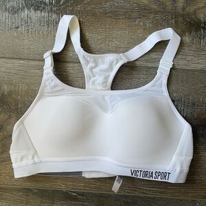 Victoria's Secret White Sports Bra like new size 34A
